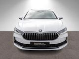Skoda Superb Combi L&K 1.5TSI DSG LED ACC Pano HUD AHK - : Weiß, Sportfahrwerk