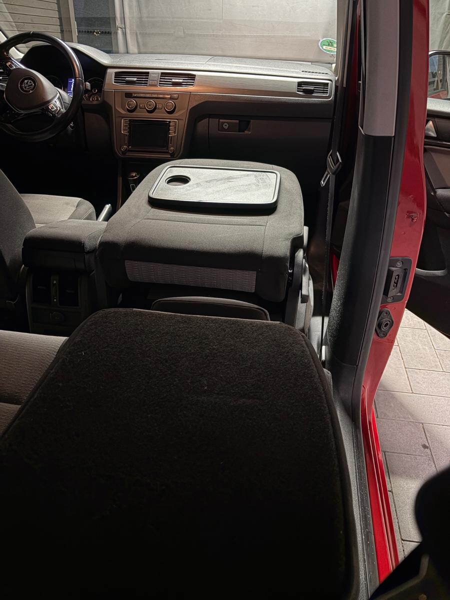 Volkswagen Comfortline 1.Hand Inspektion neu ACC Kamera AHK