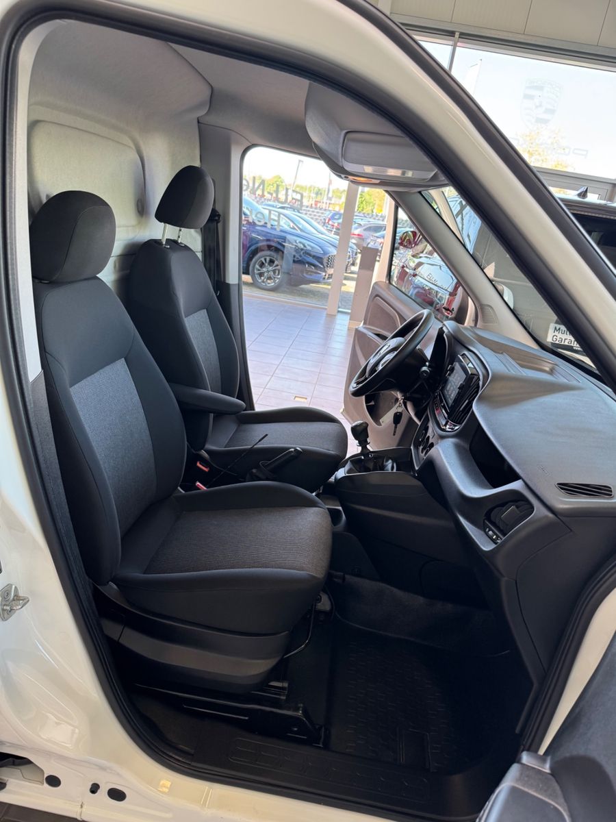 Fahrzeugabbildung Fiat Doblò SX Kasten