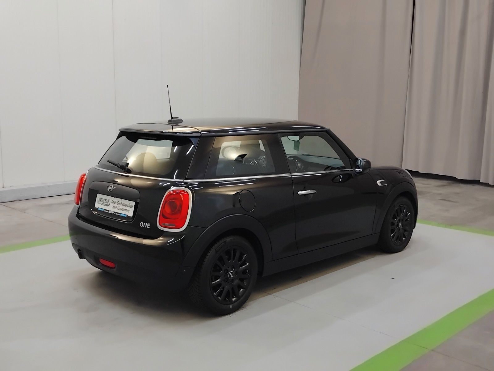 Mini ONE (11/2019, Benzin)