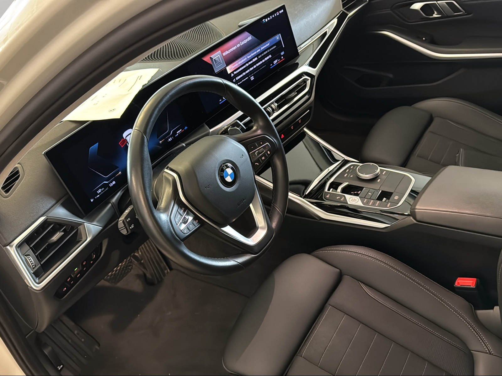 BMW 318i Touring Navi AHK PDC Sportsitze foto 5