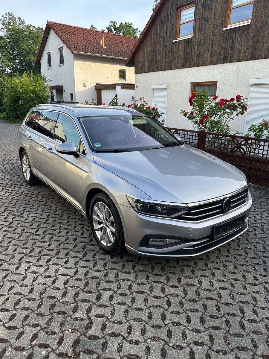 VW Passat Variant 2.0 TDI SCR 147kW DSG Eleganc...