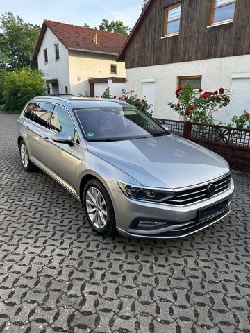 VW Passat Variant 2.0 TDI SCR 147kW DSG Eleganc...