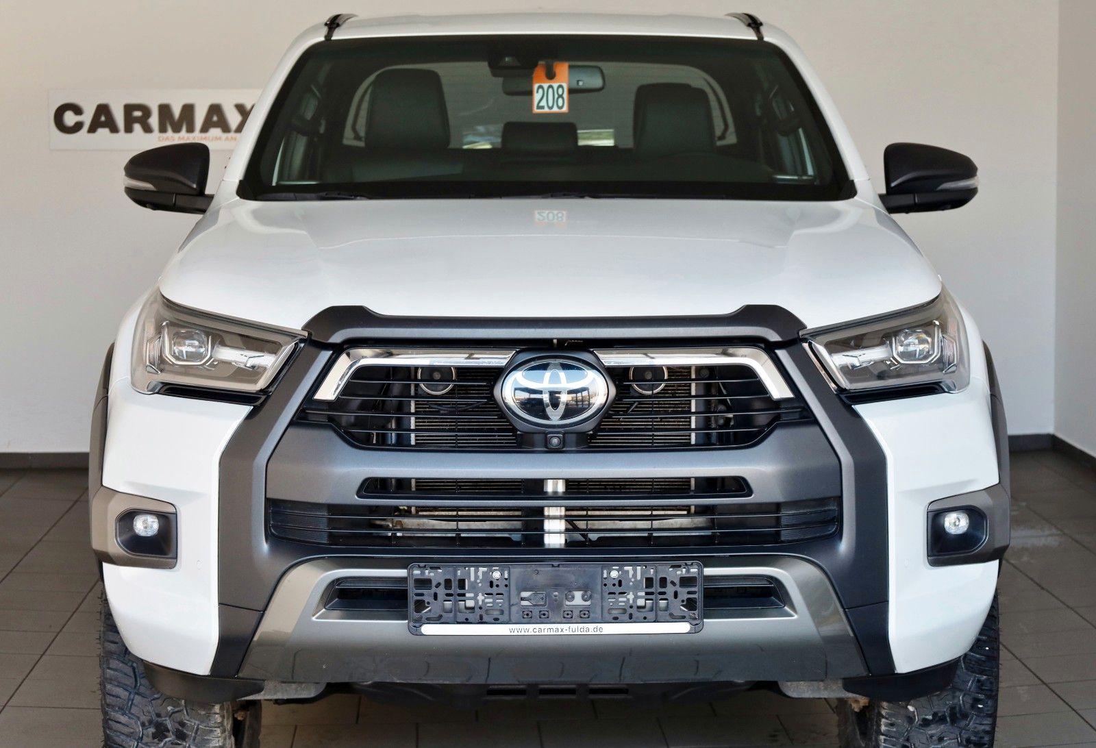 Fahrzeugabbildung Toyota Hilux 2.8 D-4D 4x4 Invincible Sport,ACC,Rollo el