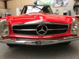 Mercedes-Benz SL 230 Pagode W113 - Mercedes-Benz: W113 Pagode