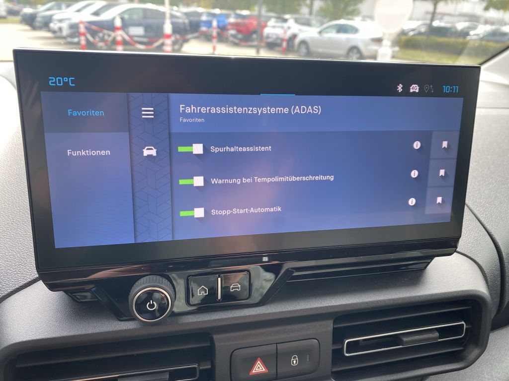 Fahrzeugabbildung Citroën Berlingo M Benzin 110 PLUS *Sitzh.*Rückfahrkam*