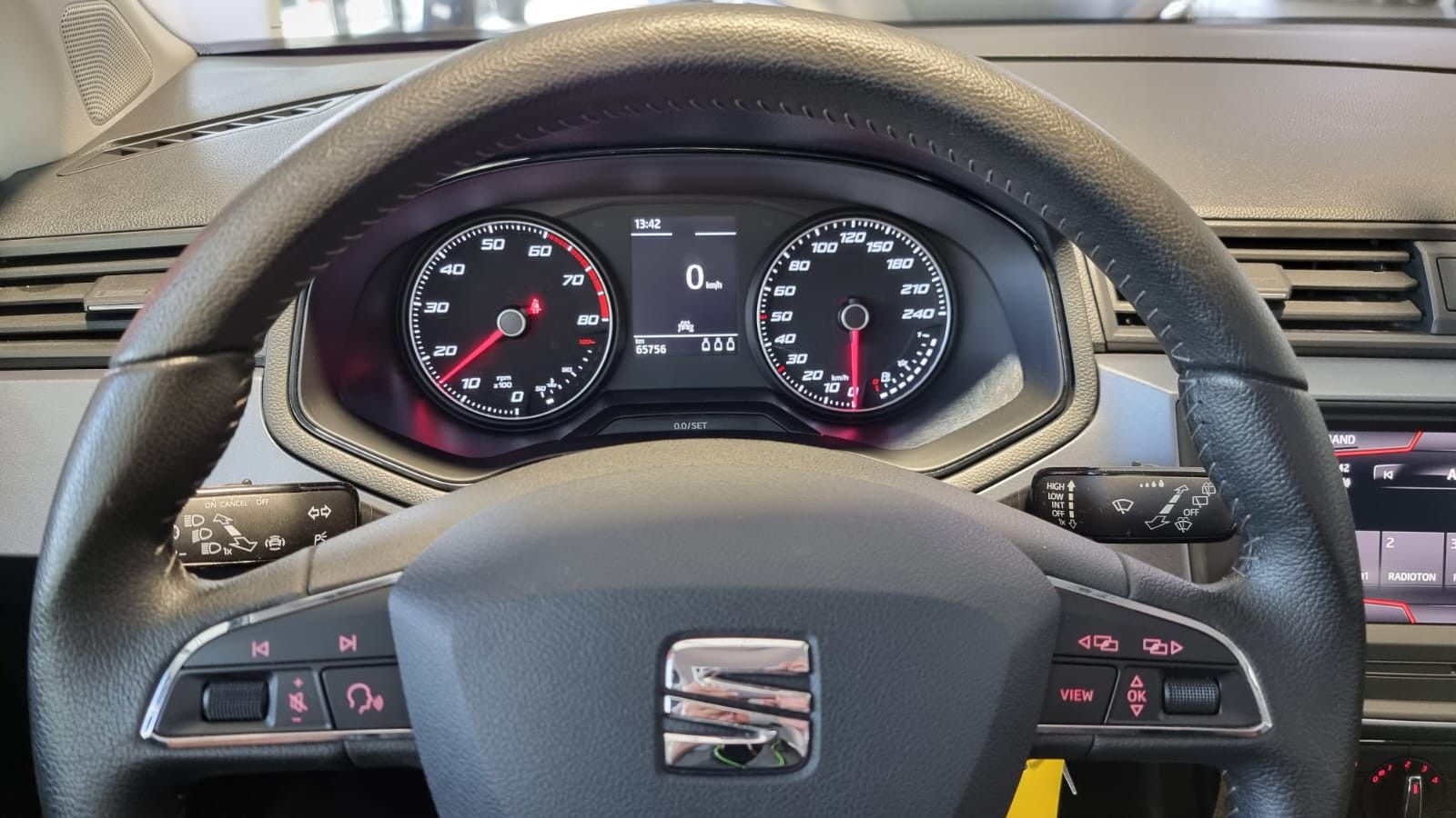 Fahrzeugabbildung SEAT Arona Style 1.0 TSI