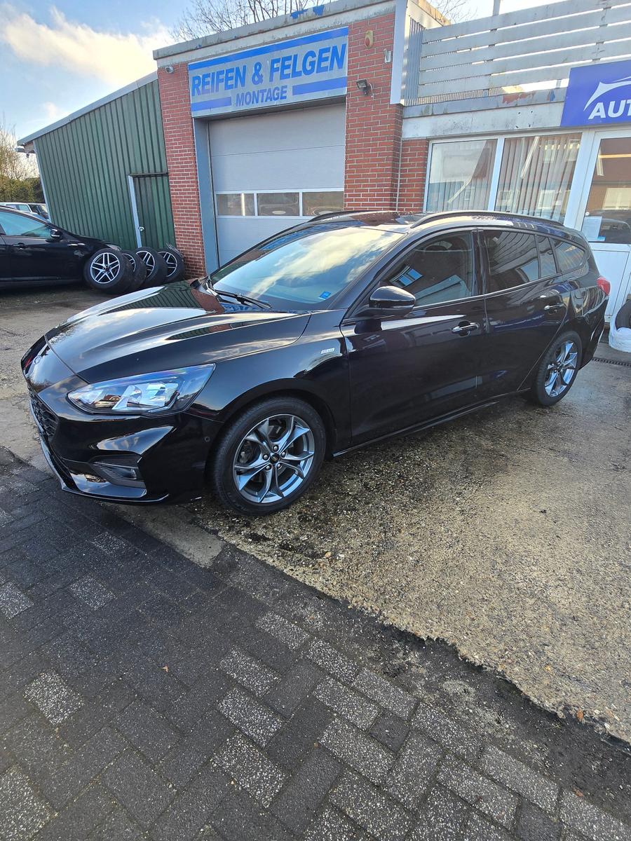 Ford Focus Turnier ST-Line