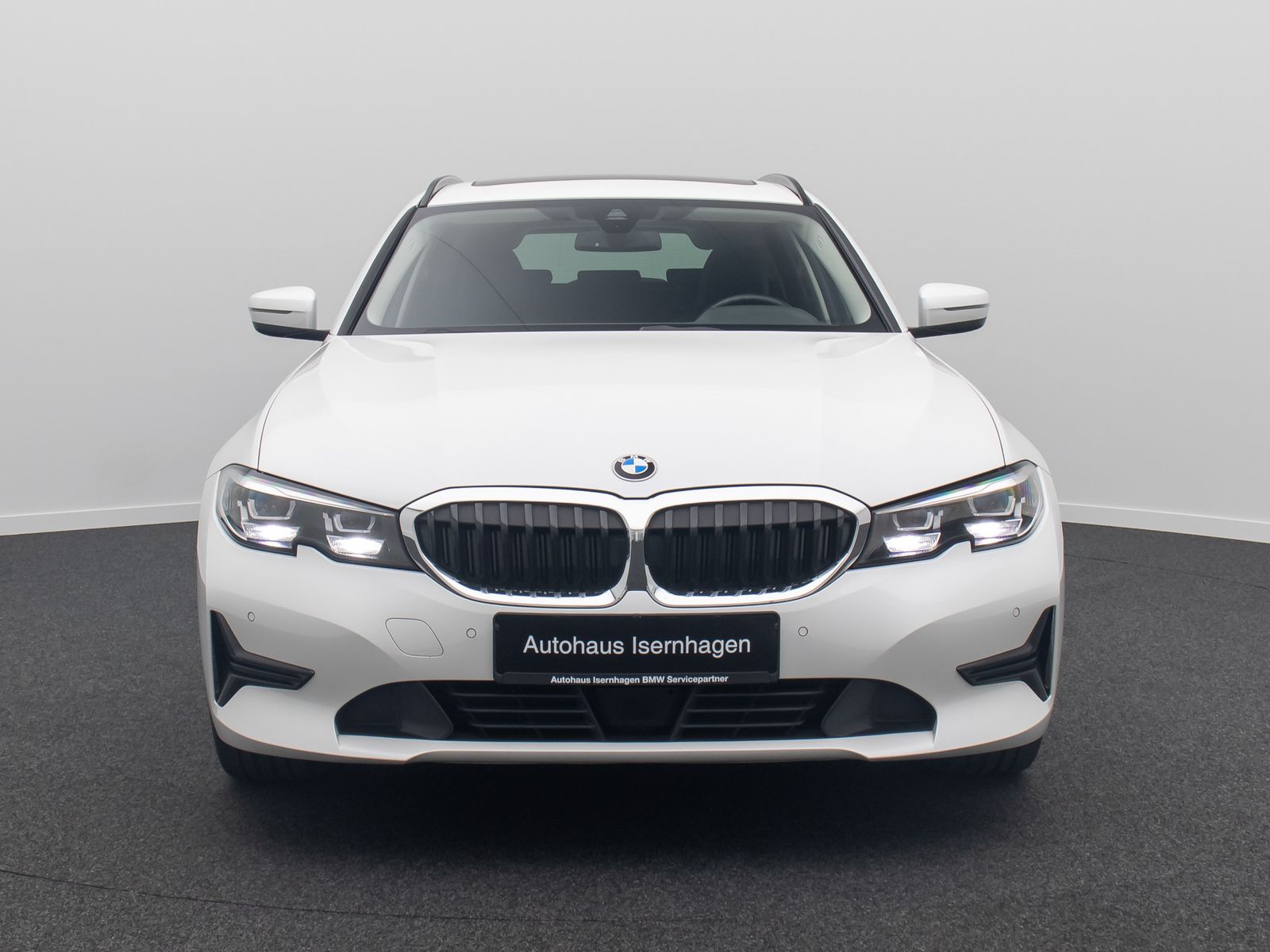 Fahrzeugabbildung BMW 330d Stop&Go LED DAB DriveAssis Panorama 18Zoll