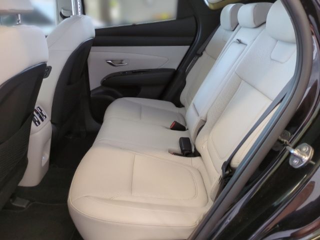 Fahrzeugabbildung Hyundai Tucson FL PHEV (MY25) 1.6 T-GDi (252 PS) 4WD Pri
