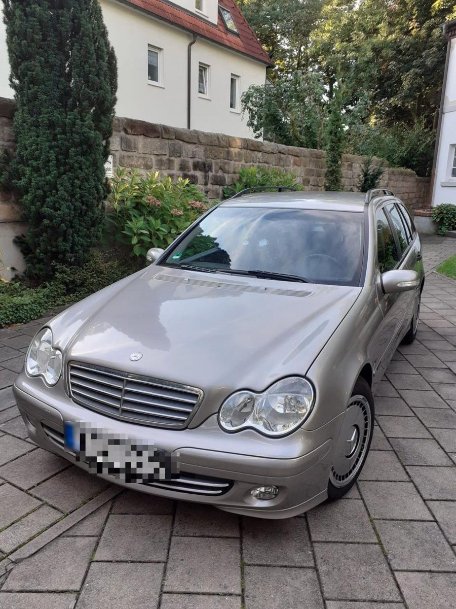 Mercedes-Benz C 200
