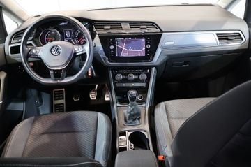 Volkswagen Touran 2.0 TDI Active ACC+KAM+CARPLAY+AHK