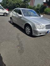Mercedes-Benz Mercedes Benz C180 - gebrauchte Mercedes-Benz C 180 aus dem Jahr 2001