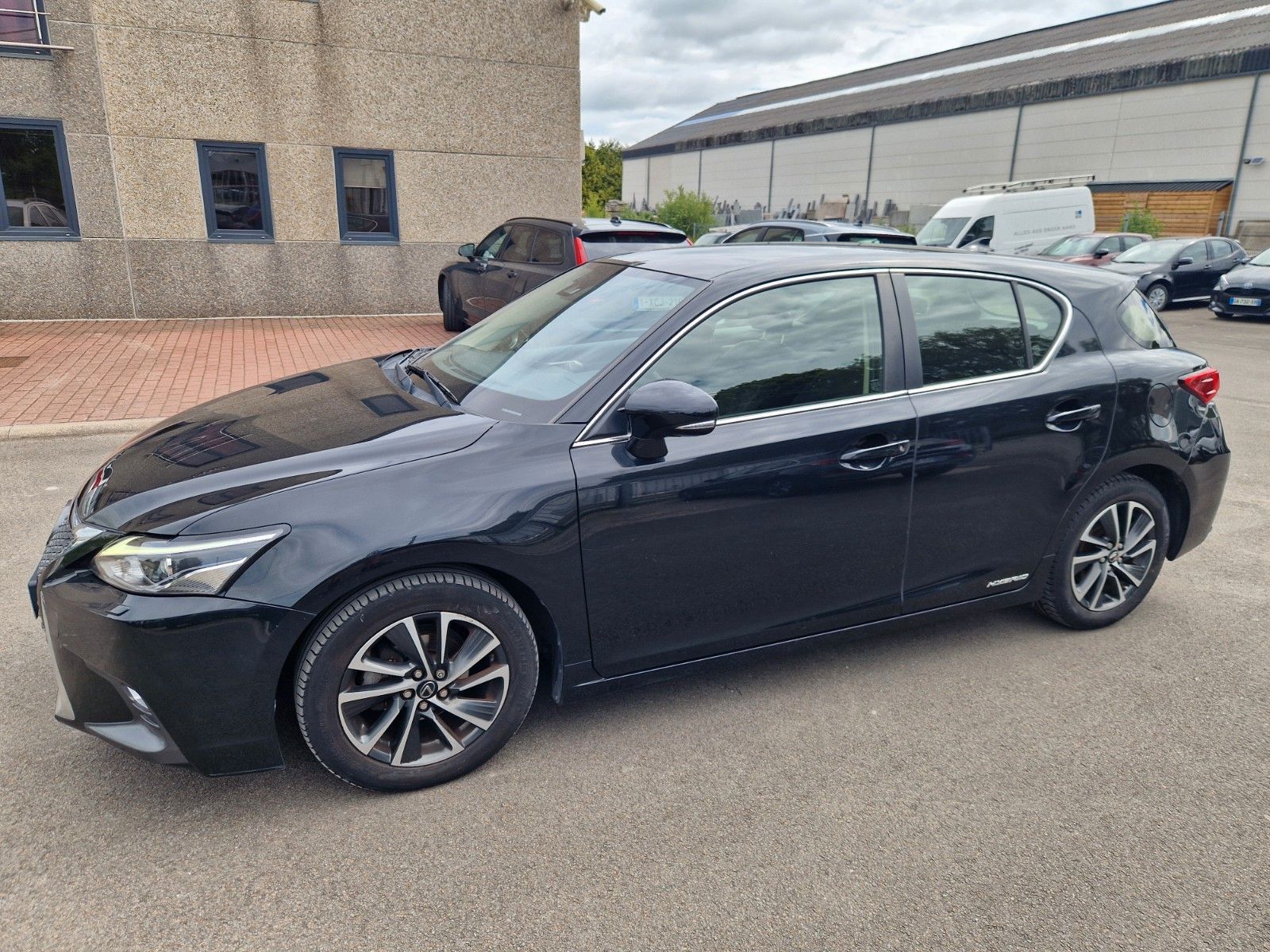 Lexus CT 200h 1,8 VVT HYBRID Executive Line, NAVI, CAM