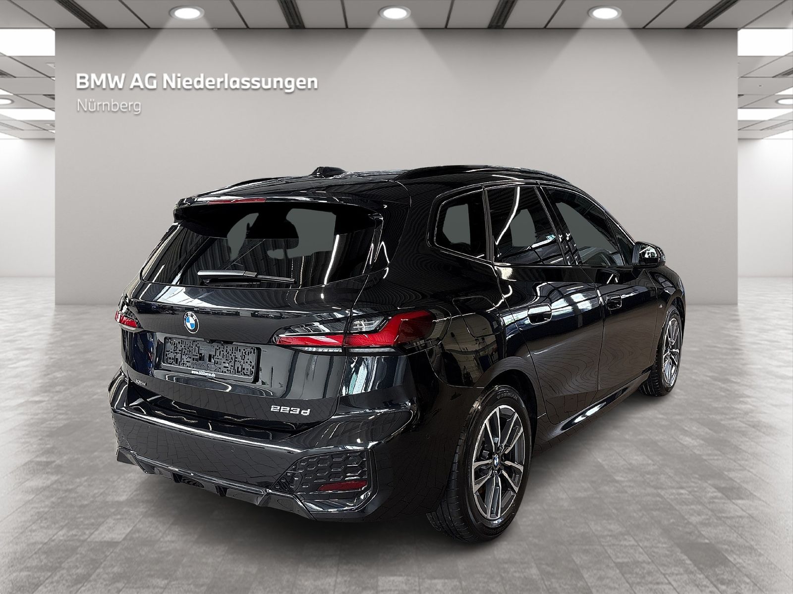 BMW 223 Active Tourer - Bild 6