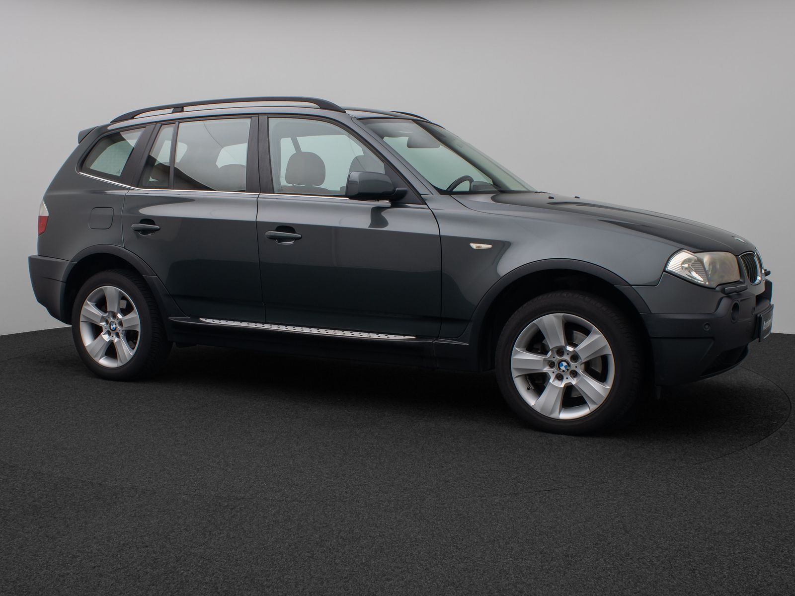 Fahrzeugabbildung BMW X3 xD30d Leder Xenon PDC Sitzhzg Lordos NaviPro