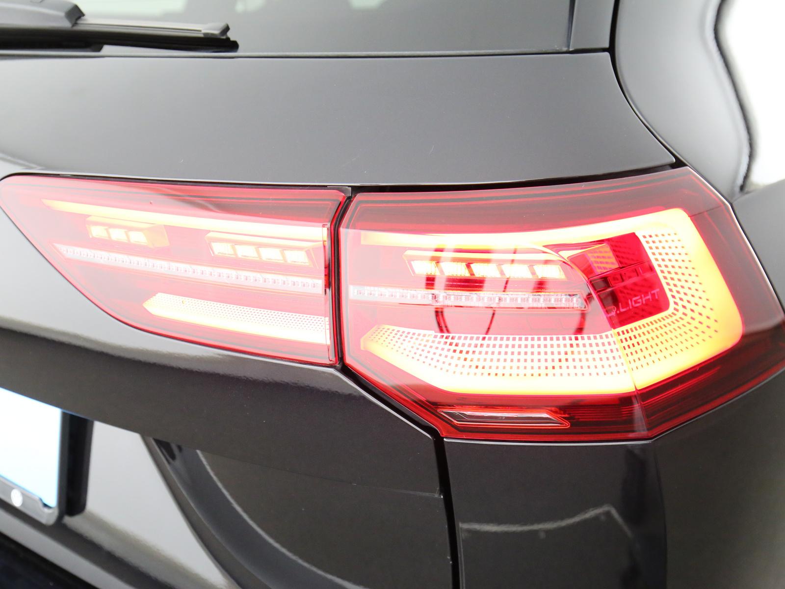 Volkswagen Golf VIII Variant 2.0 TSI DSG R-line LED Navi H, миниатюра 21