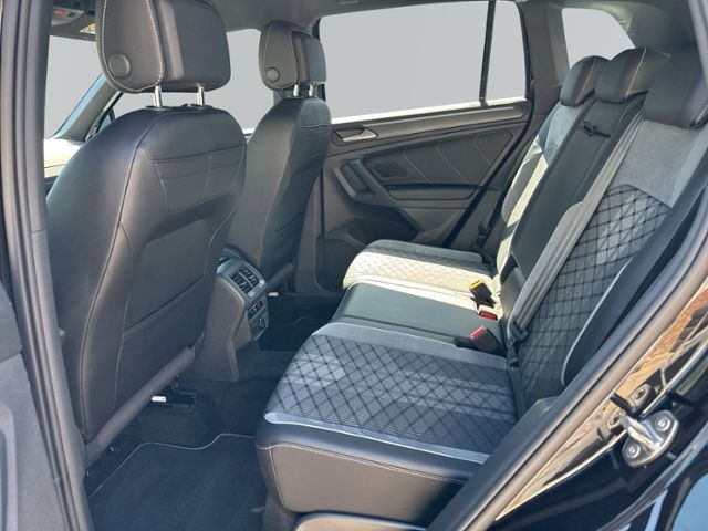 Tiguan 2.0 TDI R-Line LED+NAVI+KLIMA+ACC+HK+PDC
