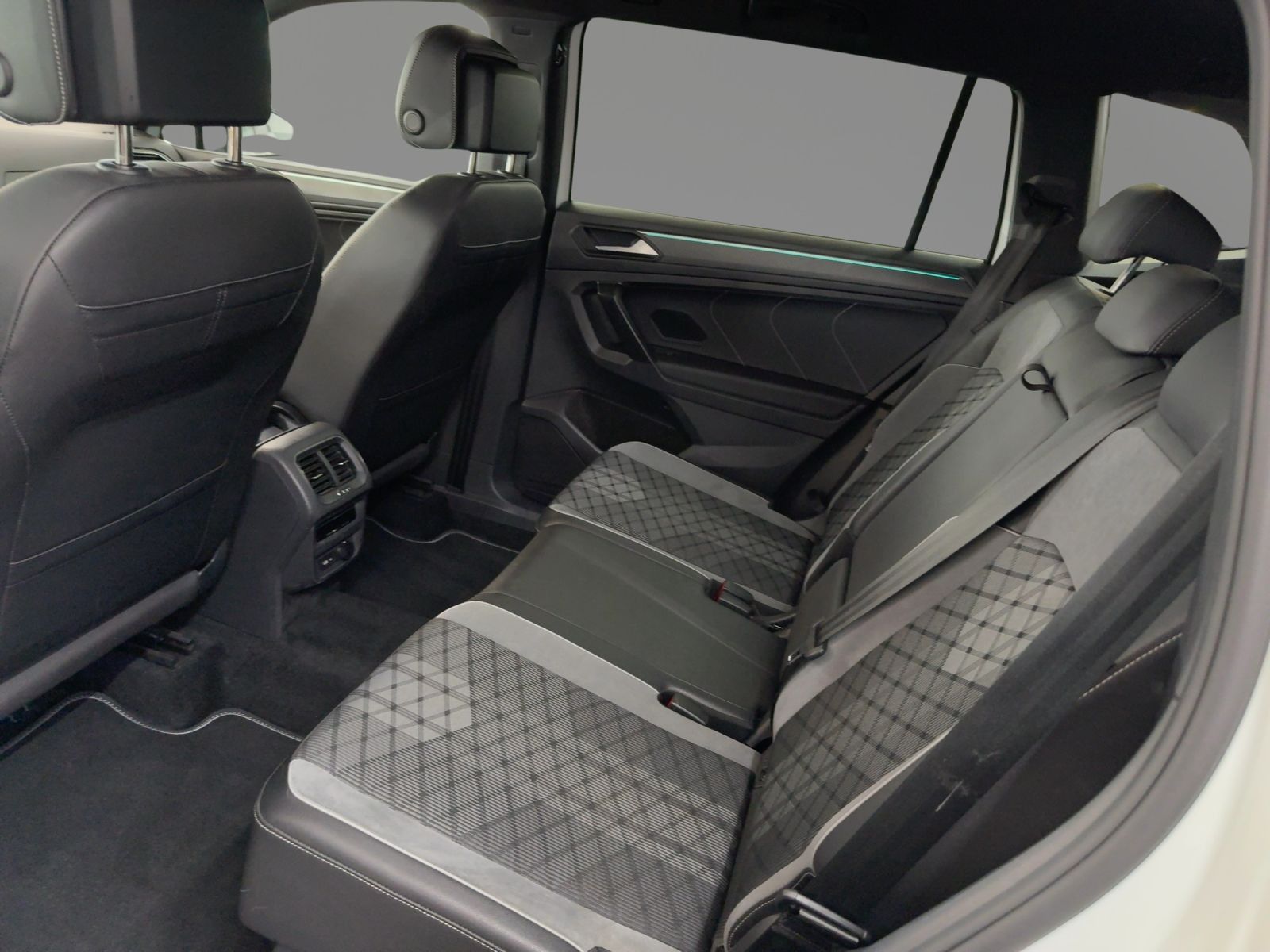 Volkswagen Tiguan Allspace - Bild 8