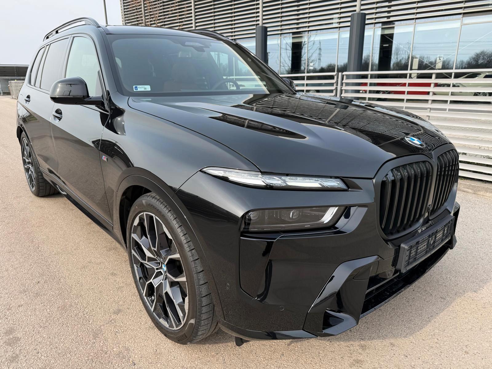 BMW X7 xDrive 40d M Sport PRO*Sky*Massage*BW*AHK*22"