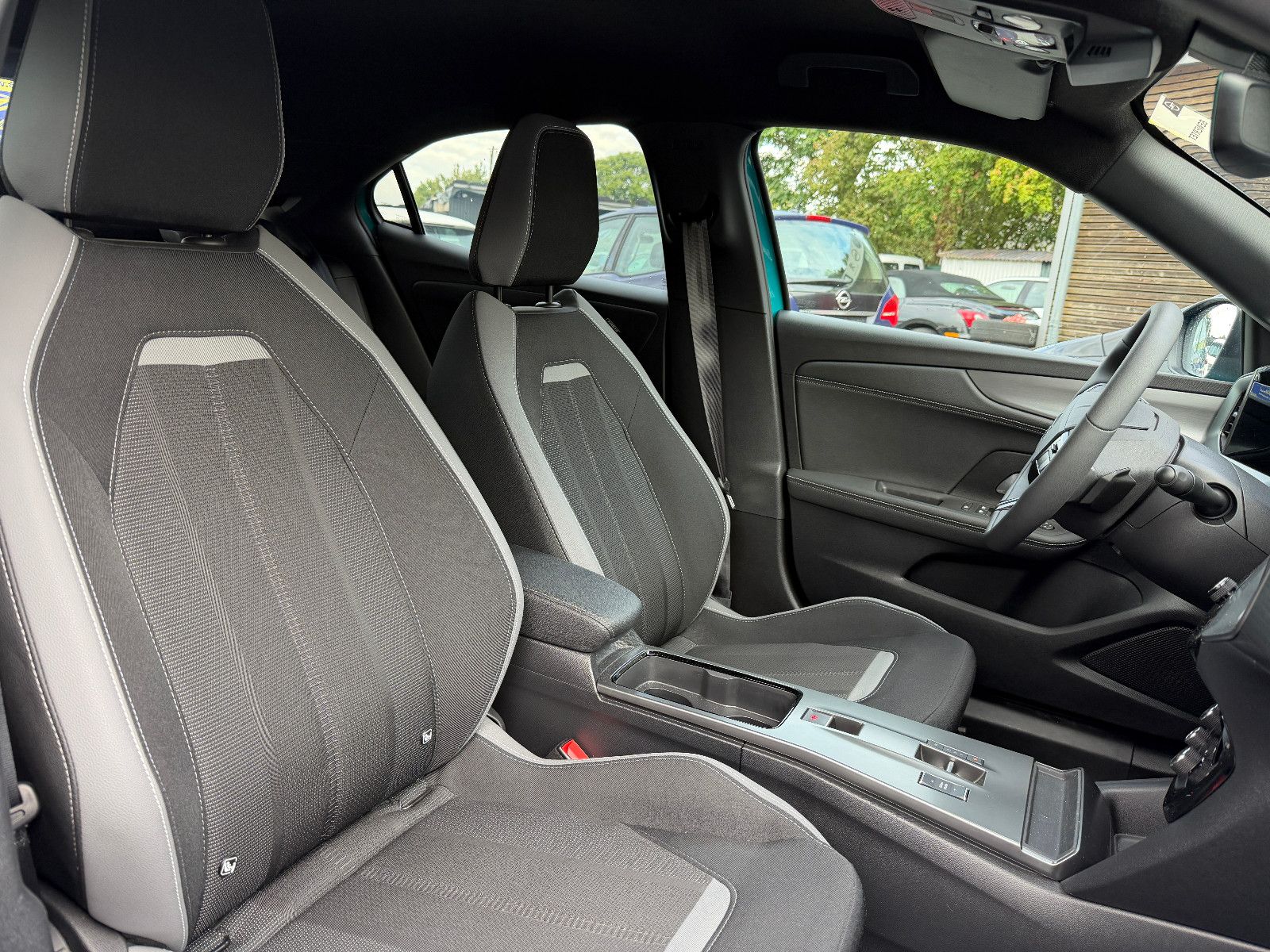 Fahrzeugabbildung Opel Mokka Edition MildHybrid 107KW 6e-DCT