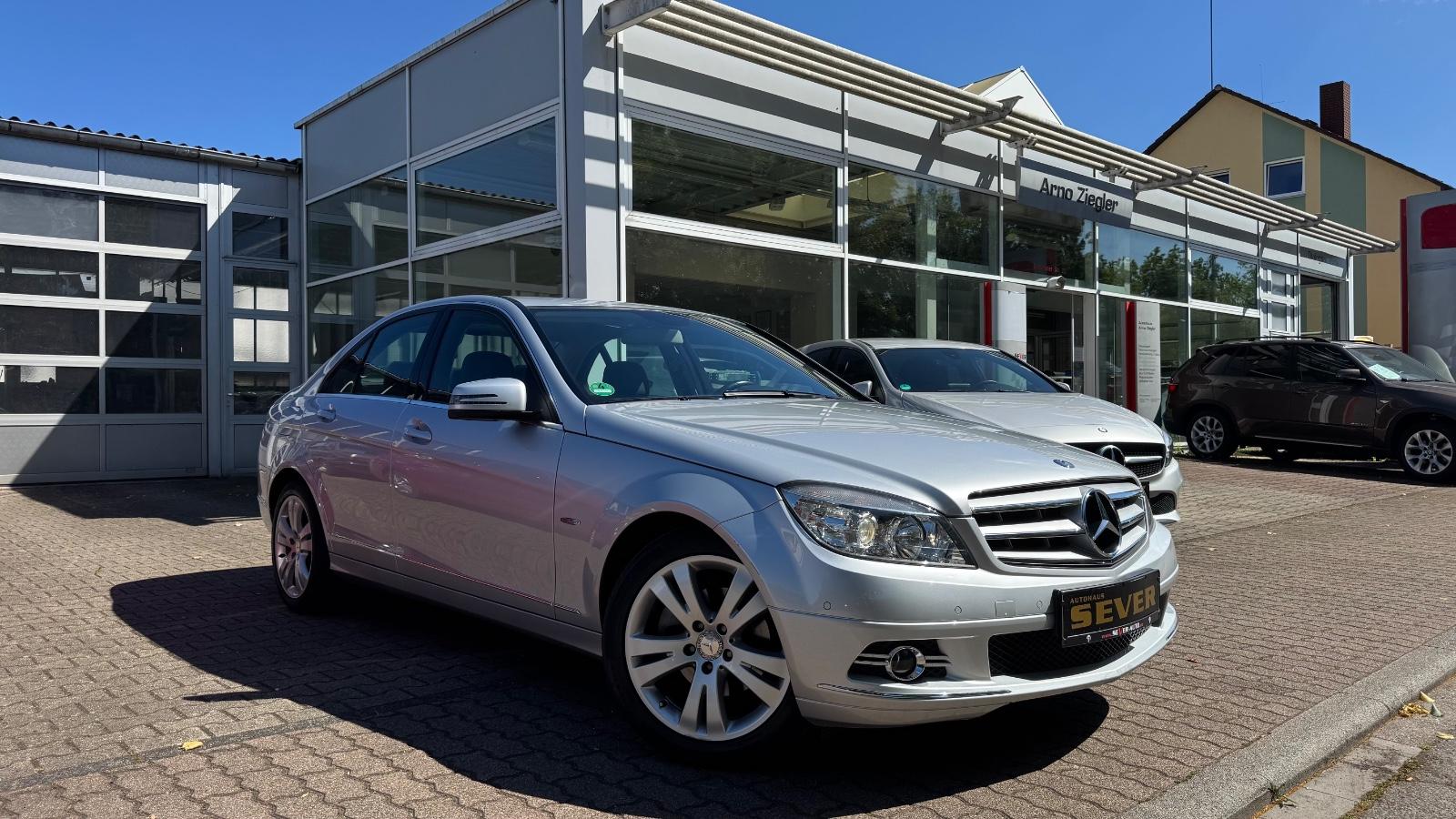 Mercedes-Benz C 200 *Rentnerfahrzeug/AHK/PDC*
