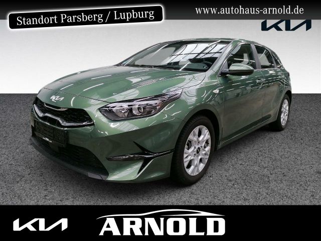 Kia Ceed 1.5 T-GDI DCT7 Vision Komfort+ Navi Kamera