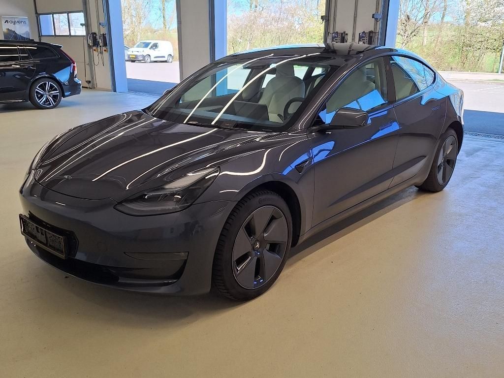 Image of Tesla Model 3
