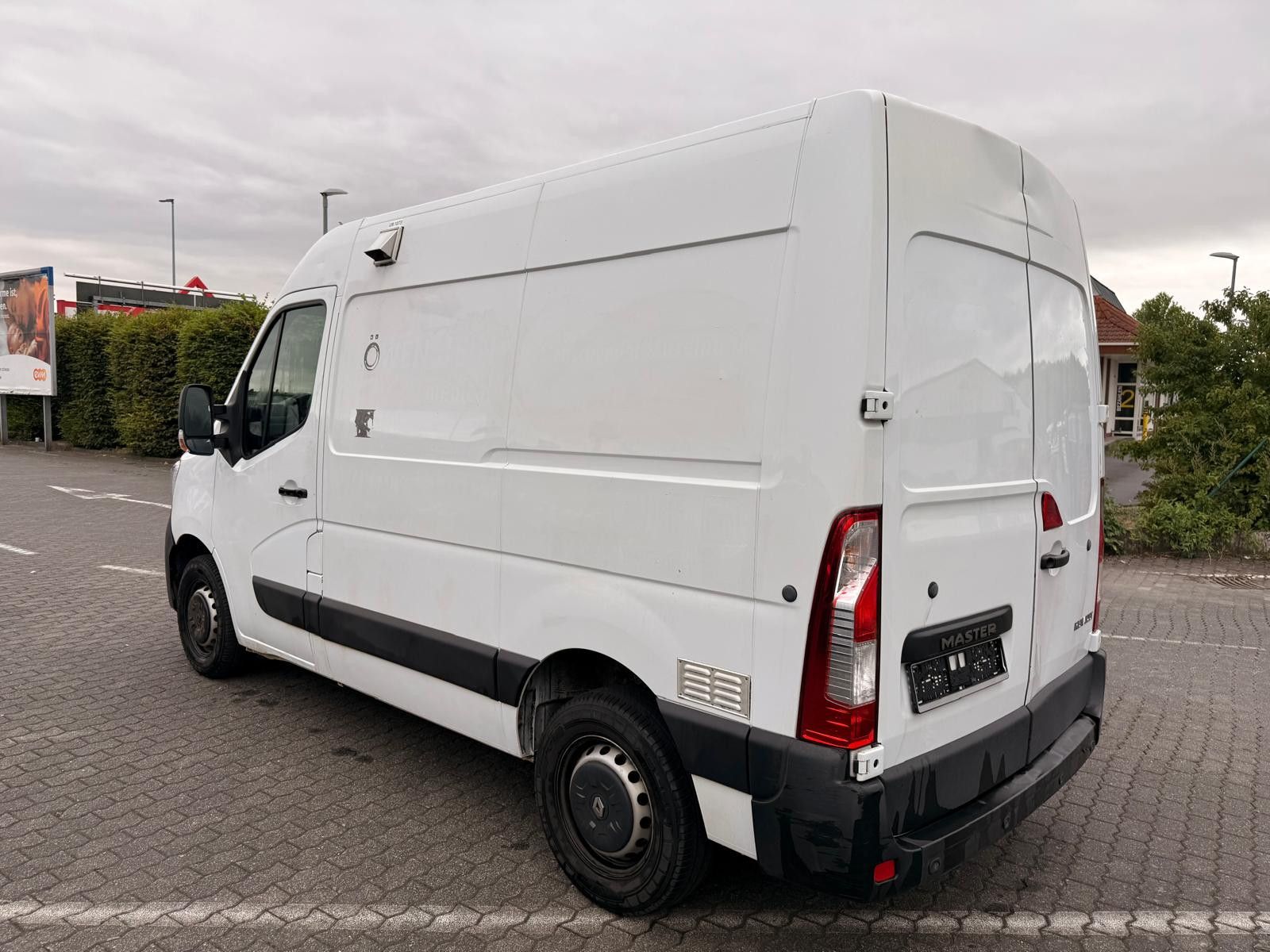 Fahrzeugabbildung Renault Master III Kasten L1H2 HKa 3,5t/ 1.HAND/TEMPOMAT