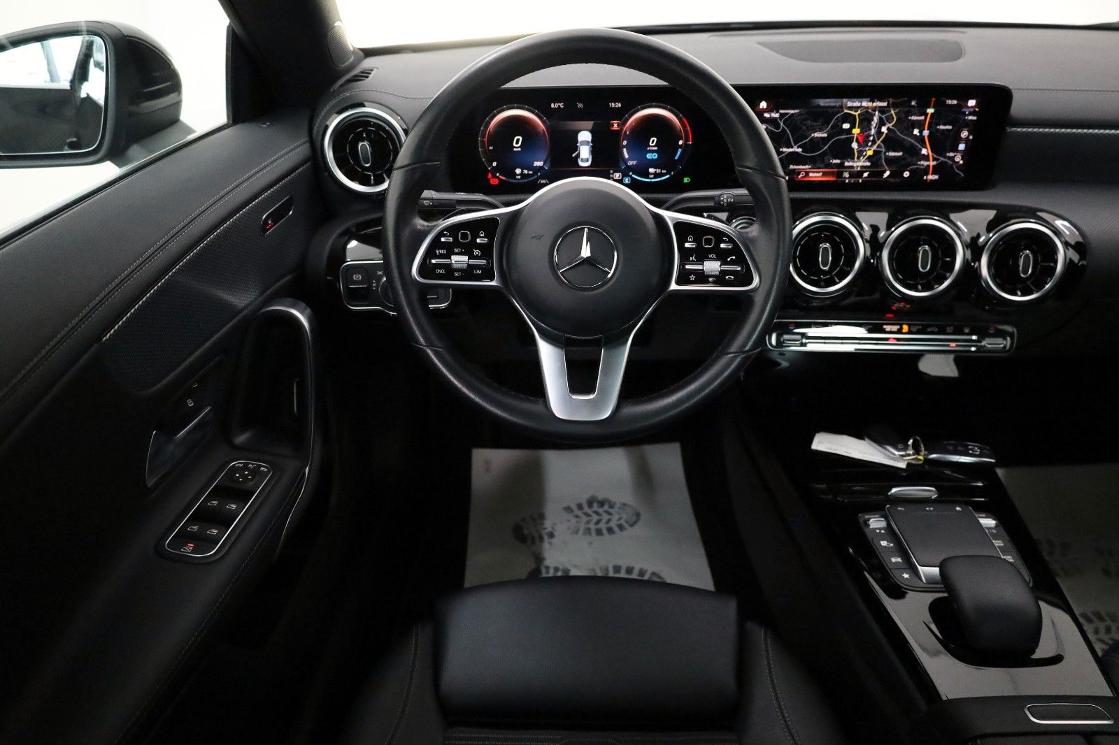 Fahrzeugabbildung Mercedes-Benz CLA 250e Coupe Progressive,T.Leder,Navi,Kamera