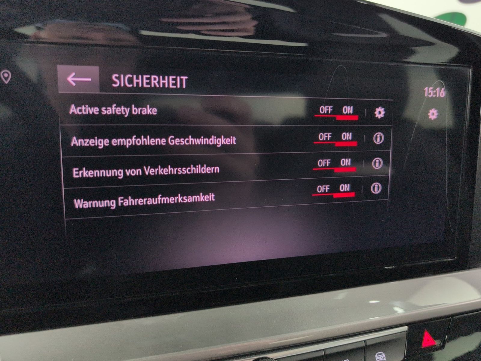 OPEL Mokka  1.2 Turbo Ultimate Navi ACC Kamera – Bild 17