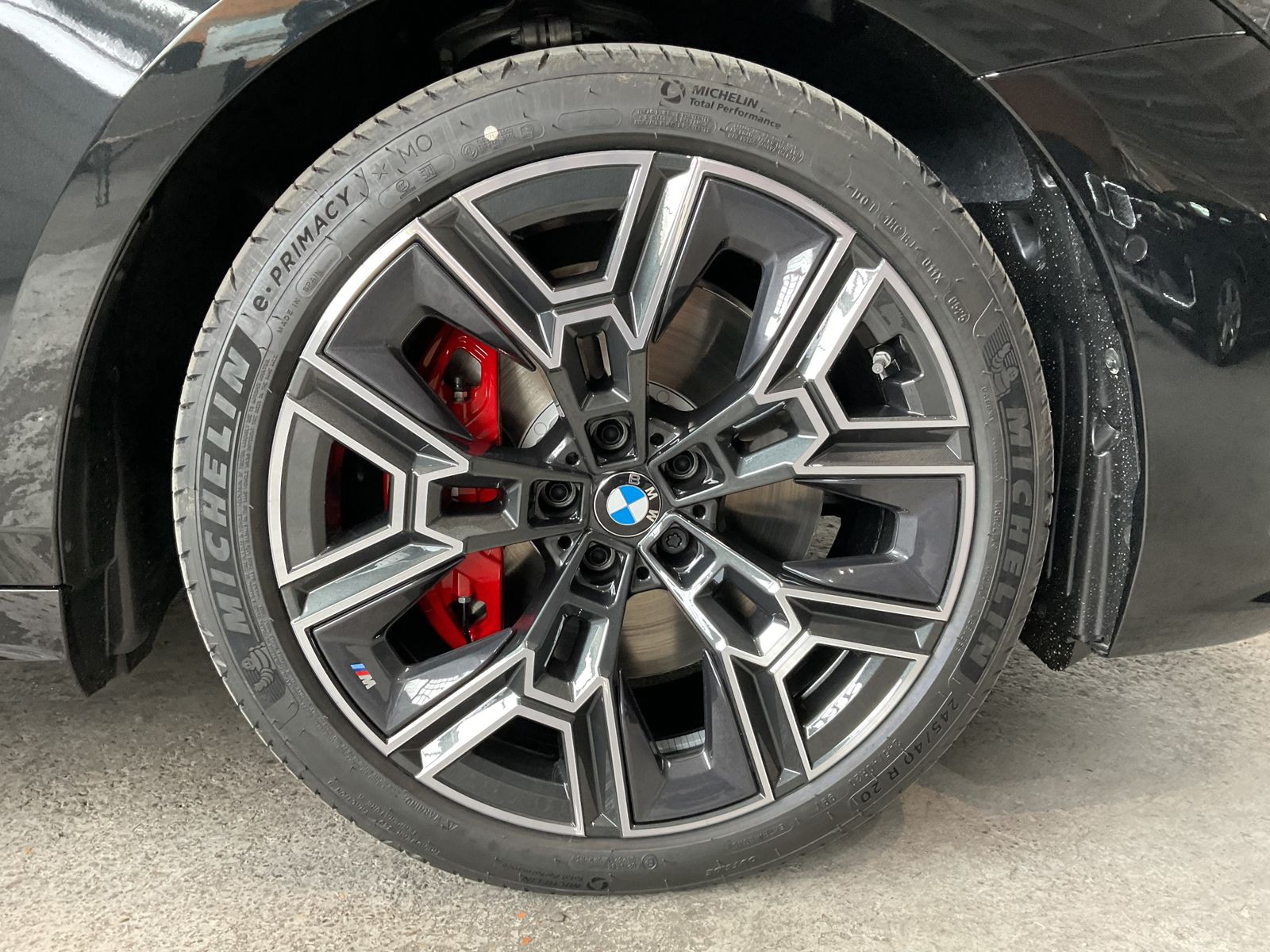 Fahrzeugabbildung BMW 540d xDrive Komfortzugang, aktive Sitzbelüftung