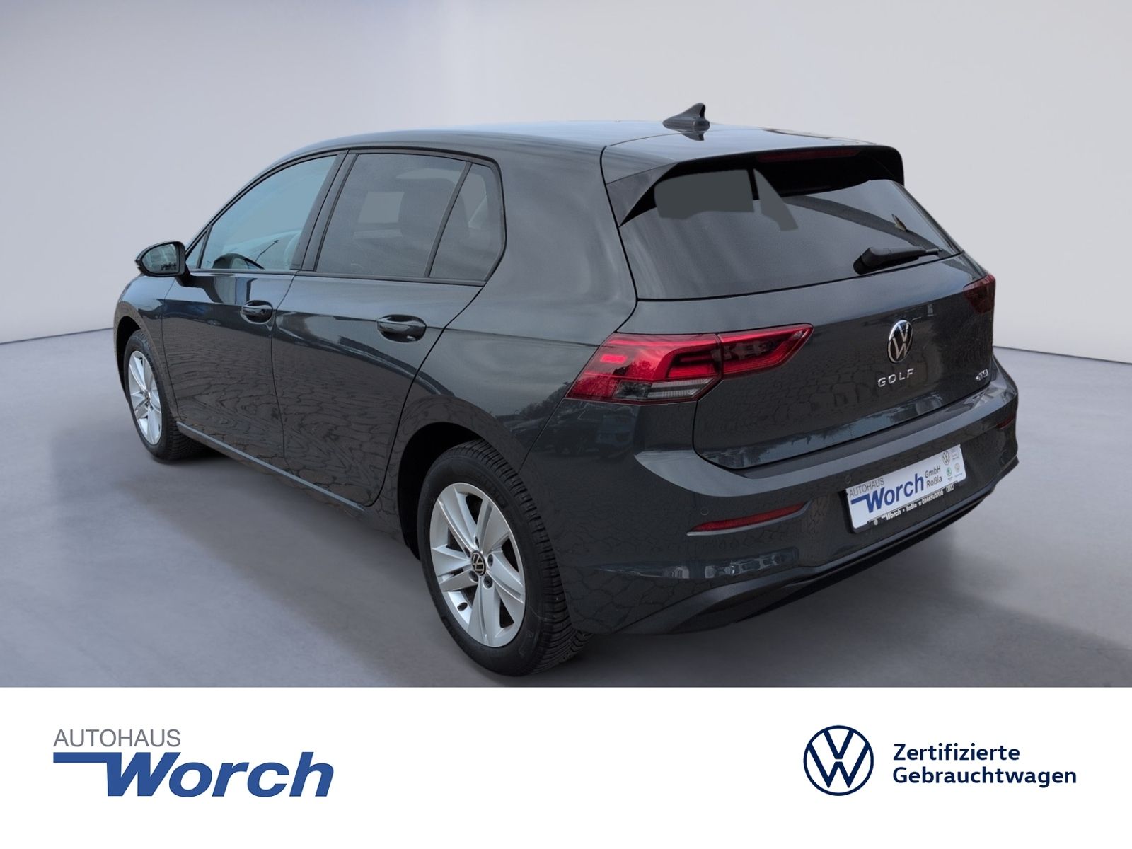 Golf VIII 1.0 eTSI DSG Life LED+ACC+APP+NAVI