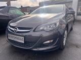 Opel Astra J Selection*HU Neu-Insp.Neu* - Opel Astra: Selection