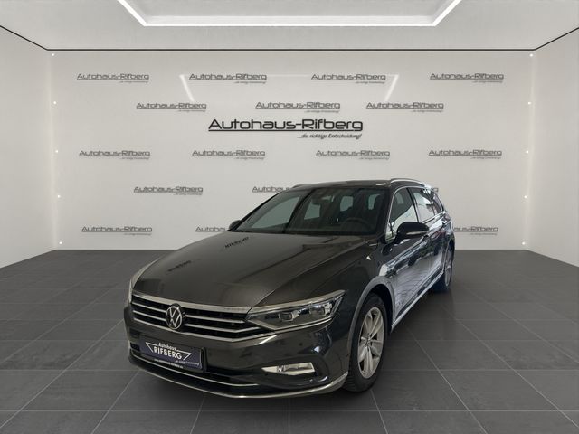 Volkswagen Passat Variant 2.0 TDI Elegance DSG/LED/NAV/AHK