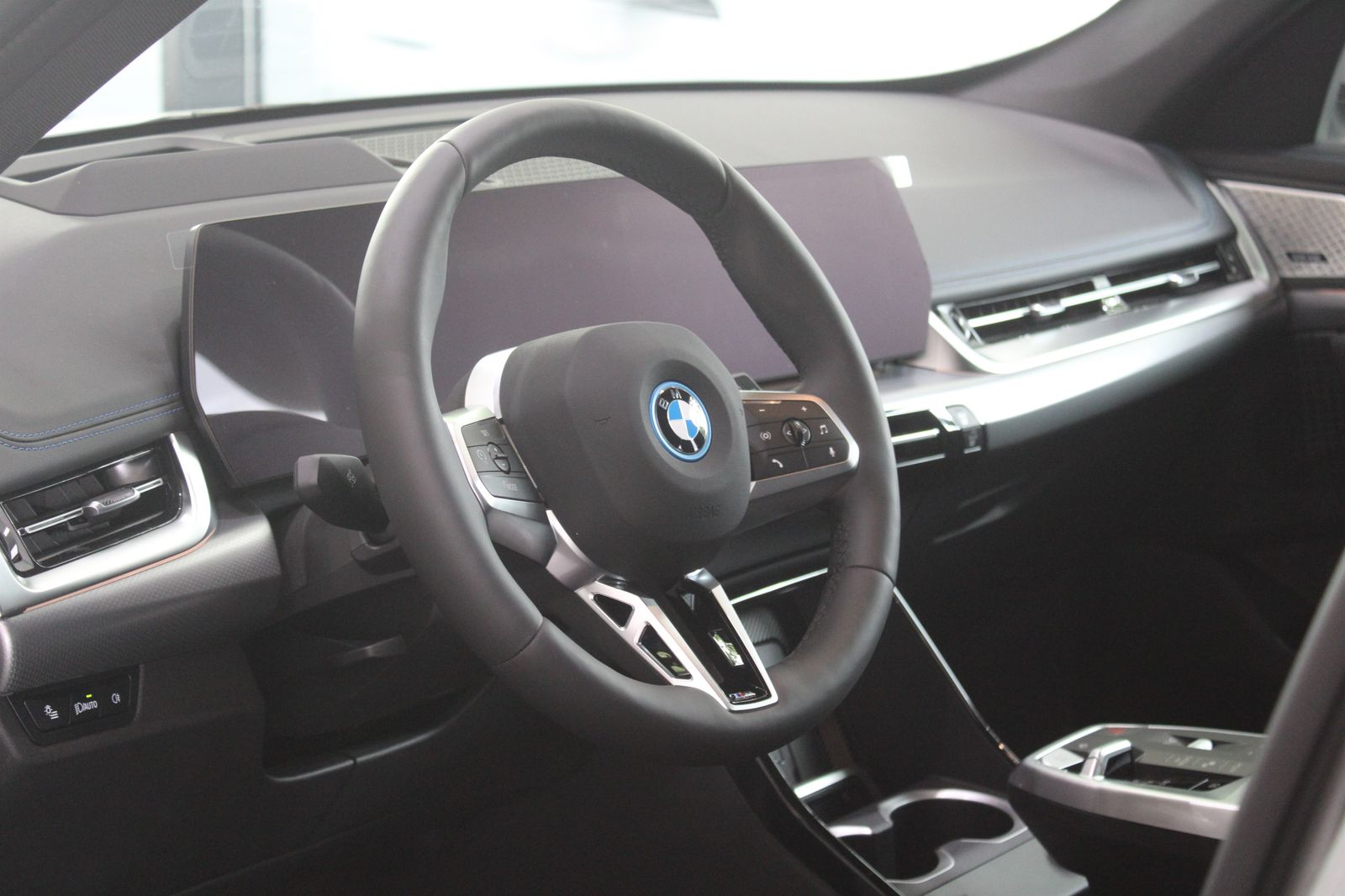 BMW iX1 - Bild 9