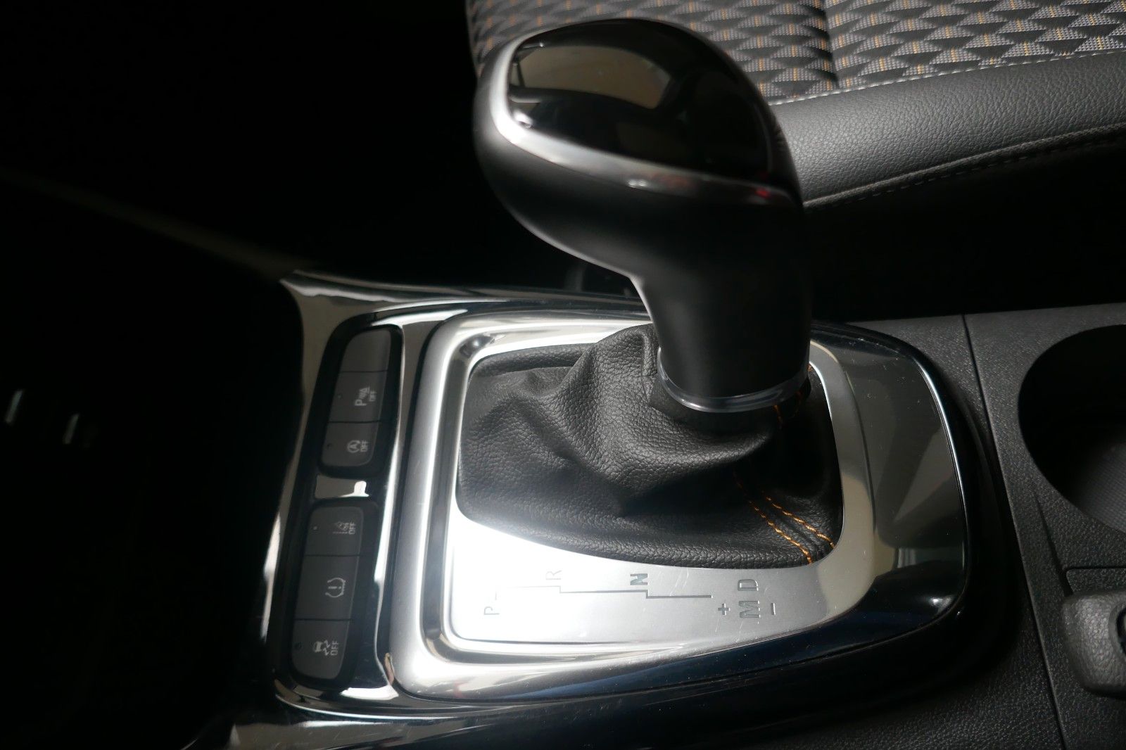 Fahrzeugabbildung Opel Crossland (X) "Innovation" / Automatik