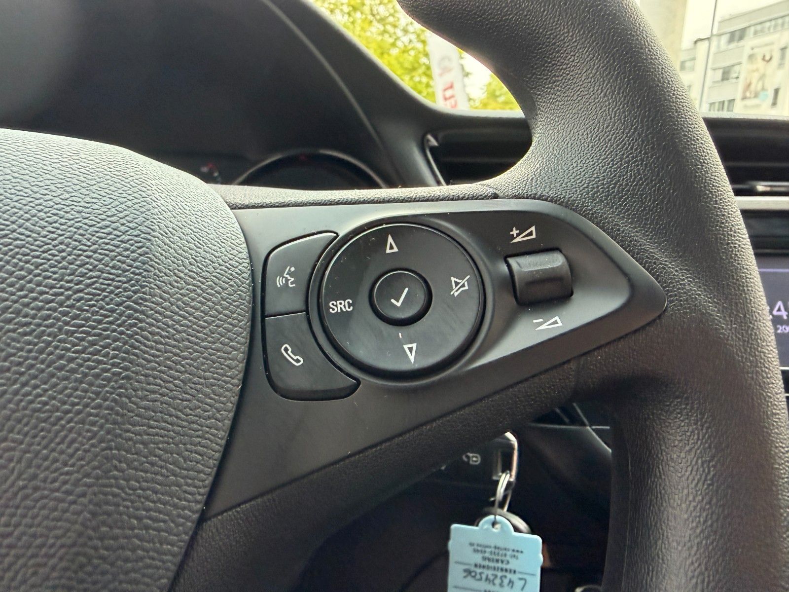 Fahrzeugabbildung Opel Corsa F Edition 100PS PDC/Tempomat!