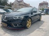Renault Megane IV Lim. 5-trg. Intens - Renault Megane mit Diesel-Antrieb: Limousine