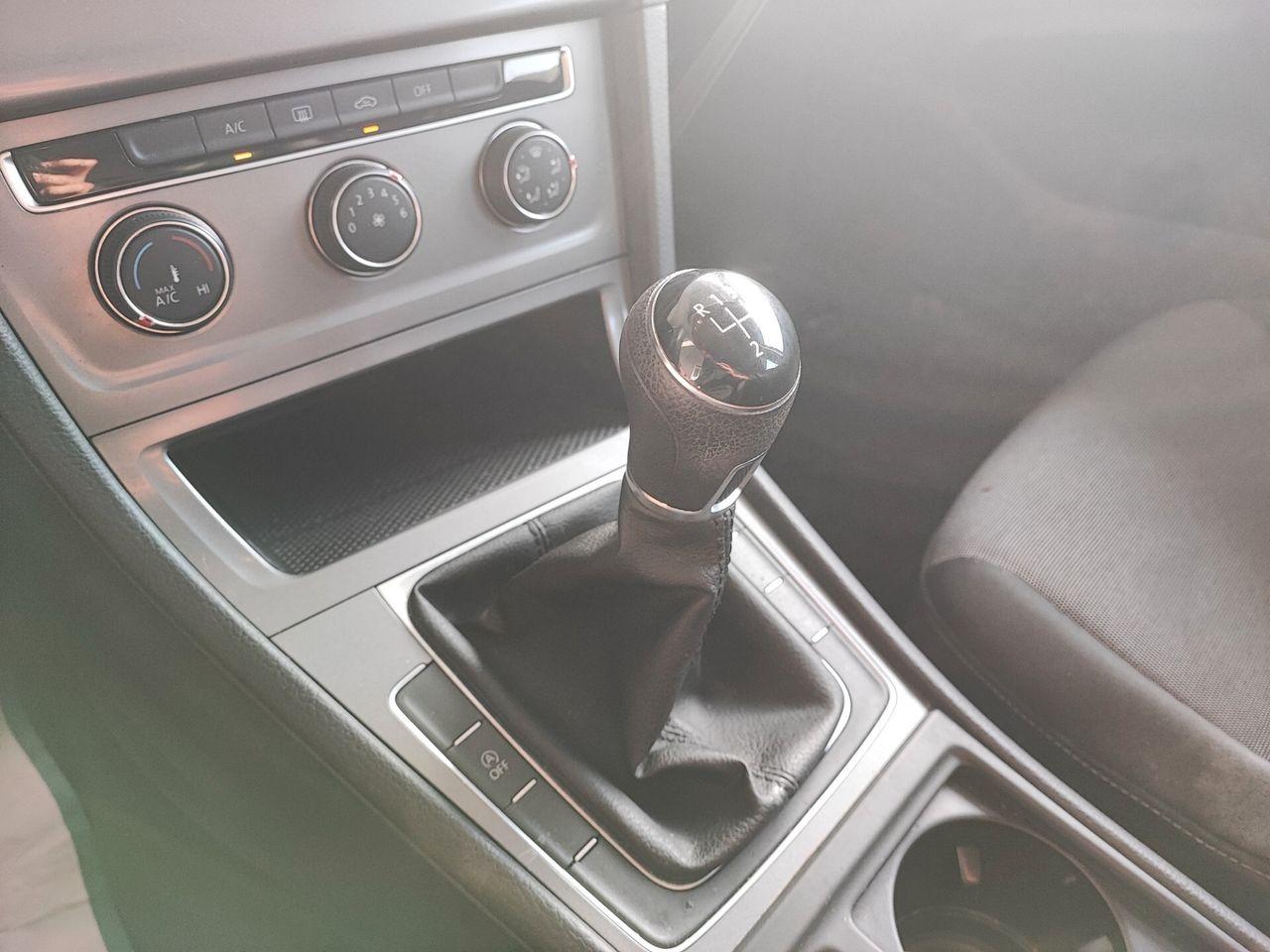 Volkswagen Golf 2013 — photo 12