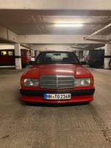 Mercedes-Benz 190 2.5 Oldtimer - Mercedes-Benz 190 mit Diesel-Antrieb: 2.5