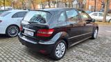 Mercedes-Benz B 180 B B 180 - gebrauchte Mercedes-Benz B-Klasse aus dem Jahr 2011