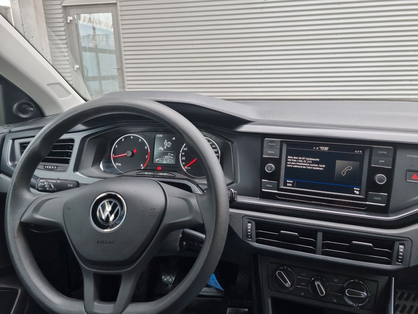 Fahrzeugabbildung Volkswagen Polo 1.0 Trendline PDC SHZ DAB+ KLIMA