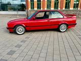 BMW E30 Coupé 318is Rostfrei TÜV Neu - BMW 318: 318is