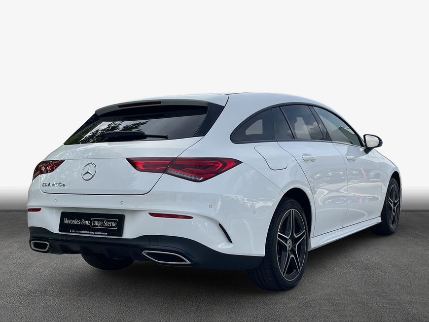 Mercedes-Benz CLA 250 e Shooting Brake AMG Night Pano Ambiente imagem 2