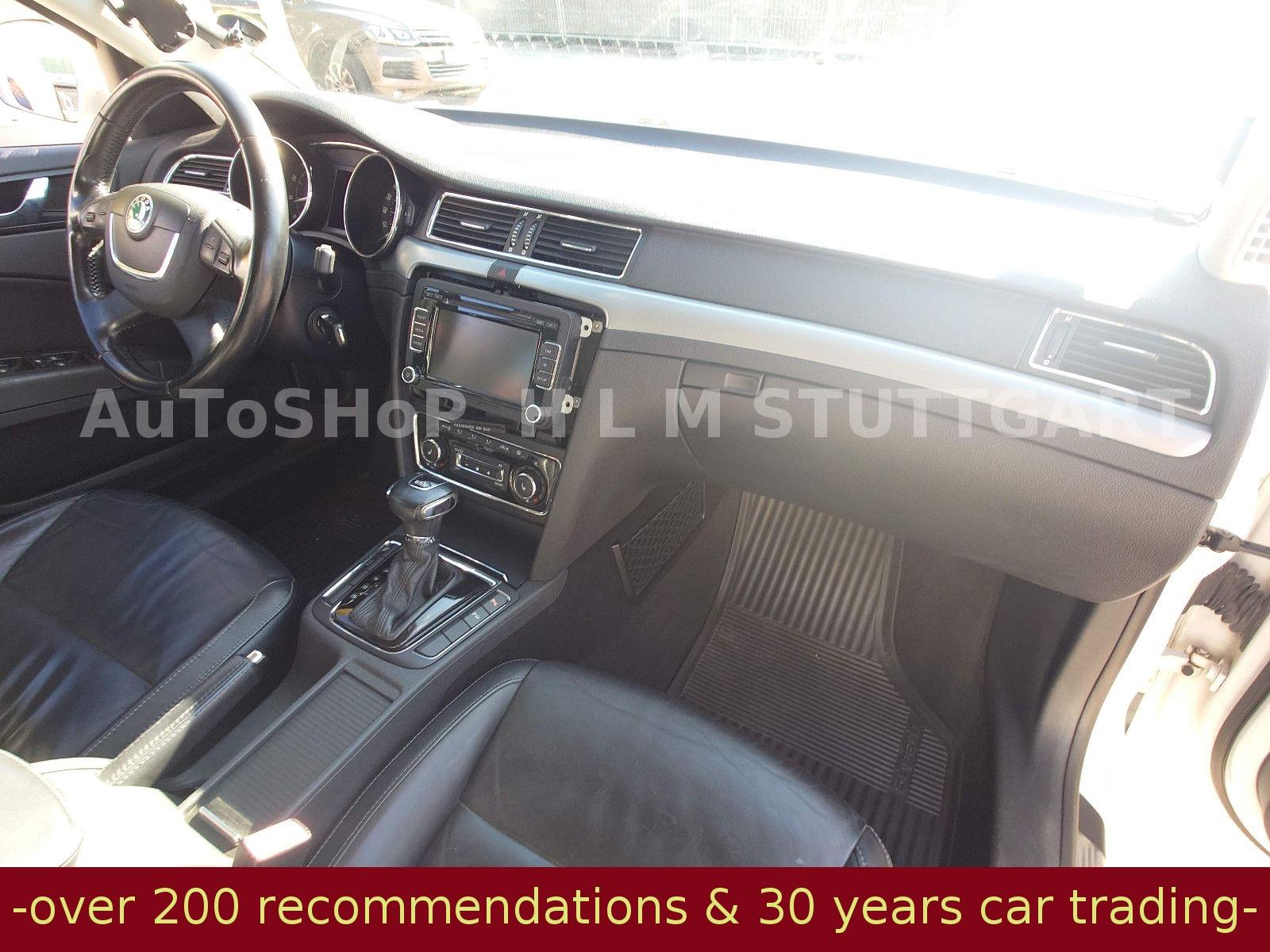 Skoda Superb ELEGANCE 18" Leder BiXEN back~damaged