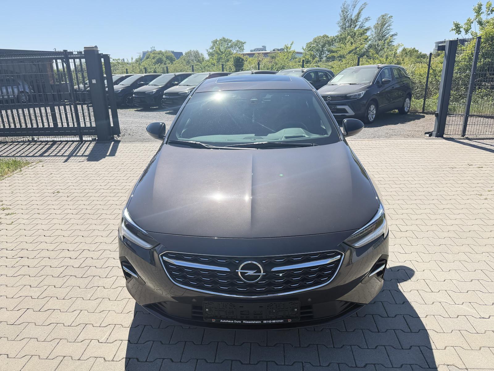 Opel Insignia 2.0 D Business Elegance Aut. Navi+Led