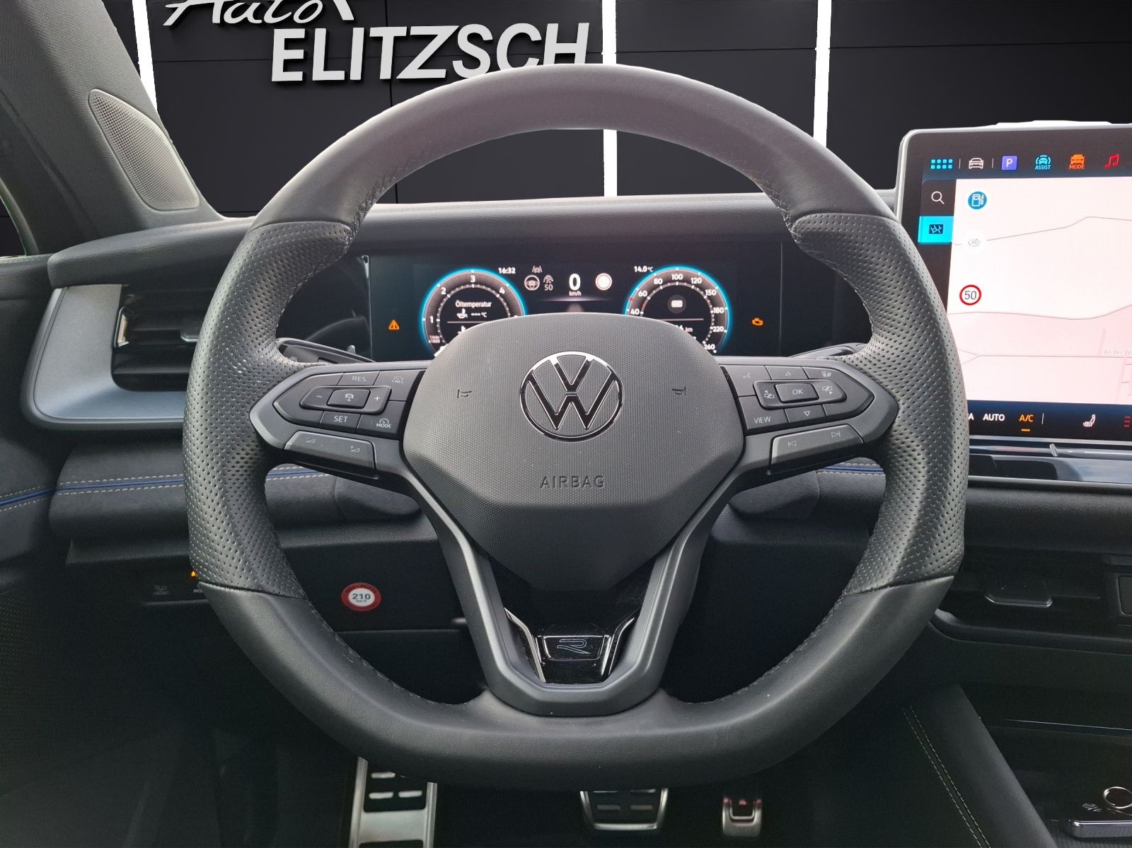 Fahrzeugabbildung Volkswagen Tayron TDI R-Line DSG 4M Matrix AHK Navi AID HUD