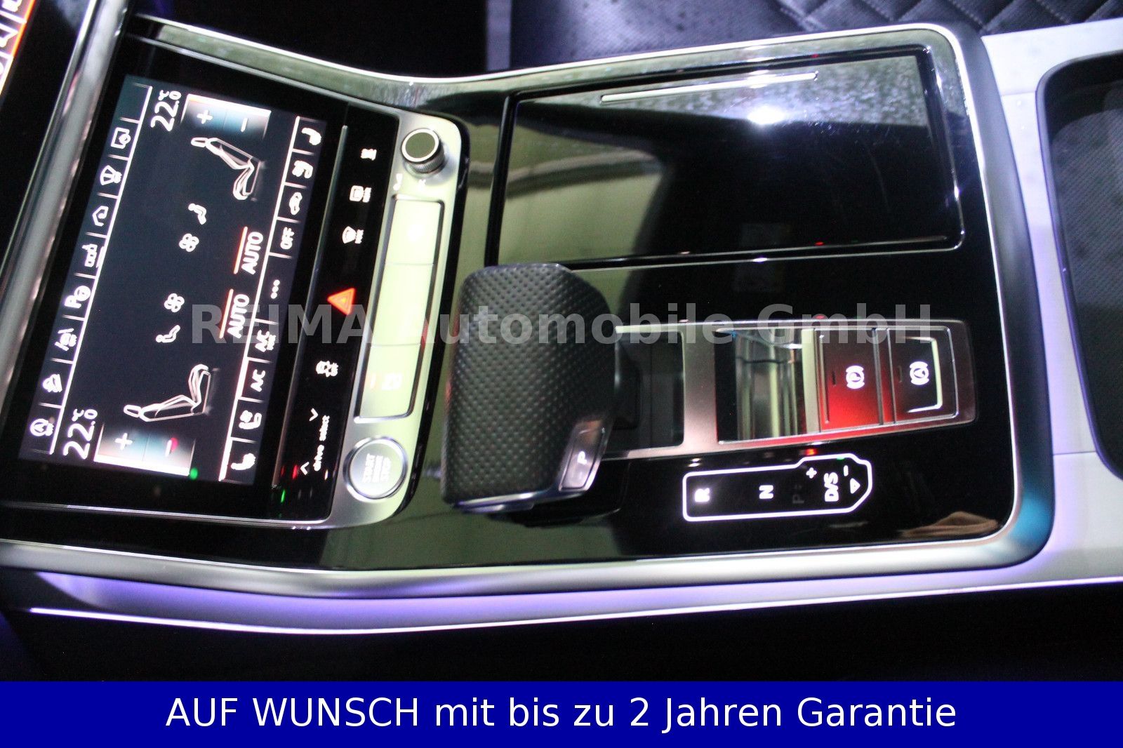 Fahrzeugabbildung Audi Q8 55 TFSI quattro SLine,Pano,Matrix,Massage,HUD