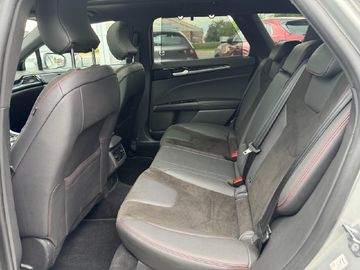 Ford Mondeo Turnier 2.0 Aut. ST-Line NaviLED